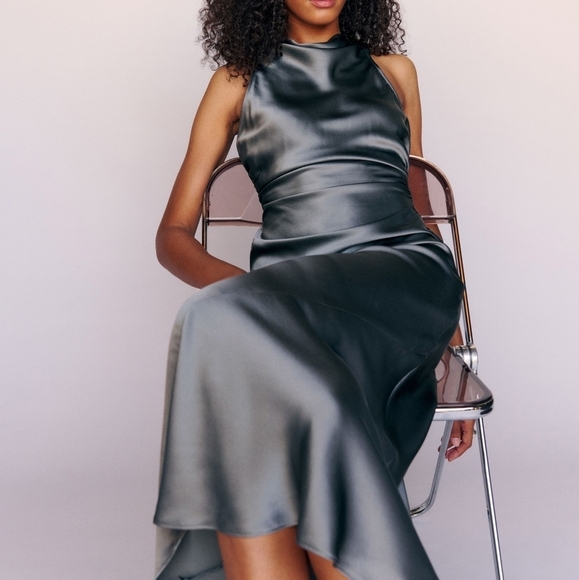 Reformation Casette Silk Dress in Shale size 6 NWT - Picture 4 of 11